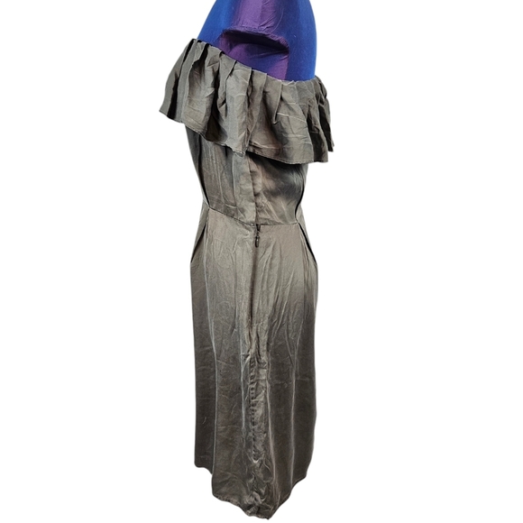 Banana Republic Olive Green 100% Silk Off the Shoulder Mini Dress Size 0 Q60 - Picture 4 of 11